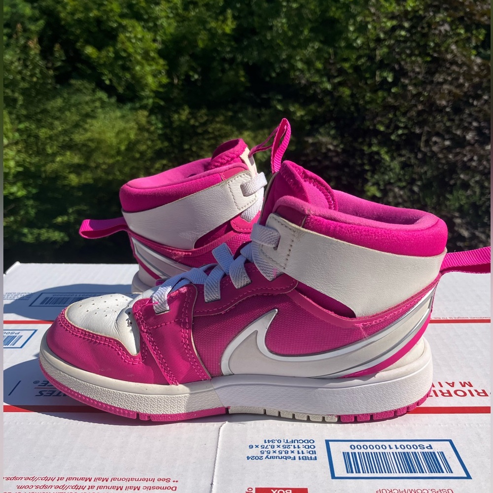 Jordan 1 Mid RM EasyOn “Fire Pink White” (PS) Sz 13c 100% Authentic - Picture 5 of 11